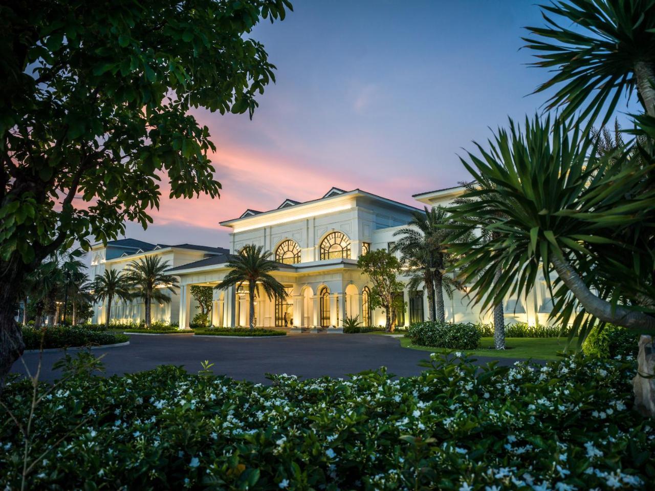 Vinpearl Resort & Spa Long Beach Nha Trang Cam Ranh Exterior foto